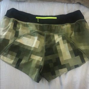lululemon athletica Shorts - Iulu lemon running shorts lululemon athletica Shorts - Iulu lemon running shorts